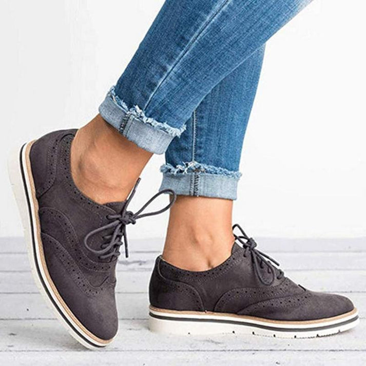 Jenni – stylish shoes with laces